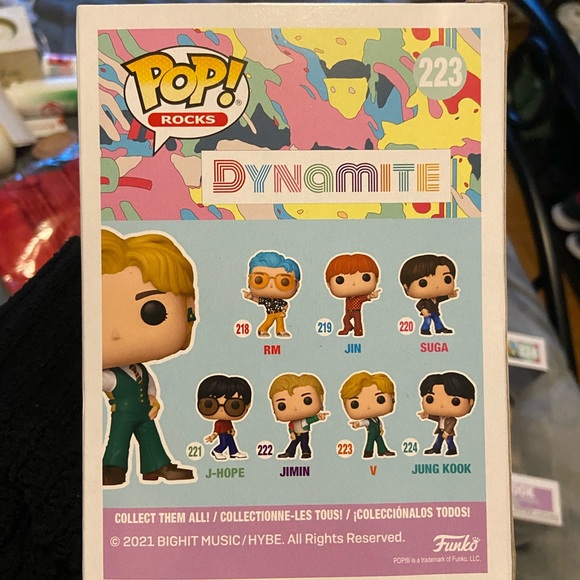 BTS V POP - Picture 3 of 6